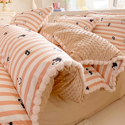  千朵 2025新款棉加豆豆绒毛毛球边四件套 顽皮熊猫