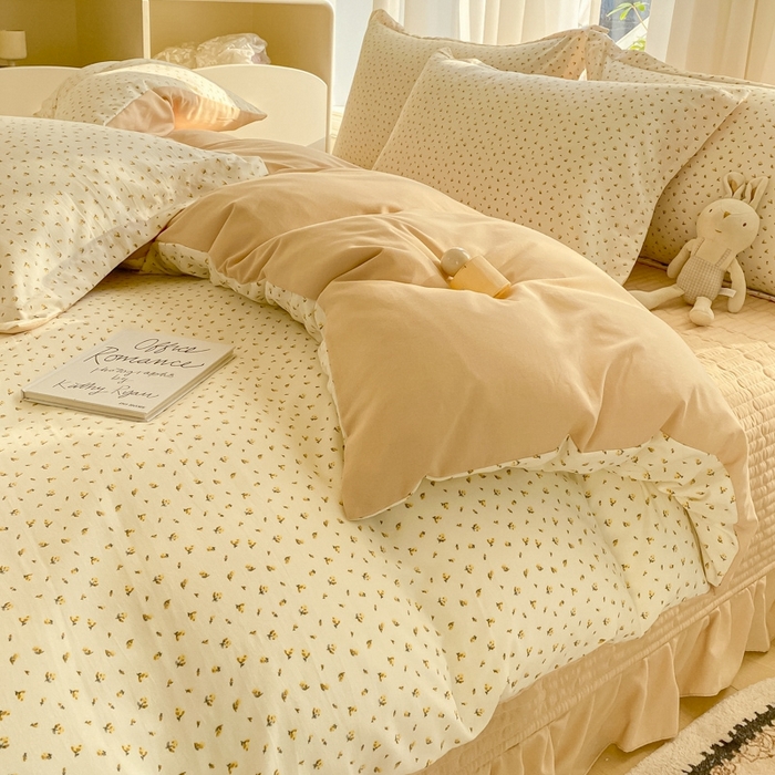 91家纺网 家纺一手货源 找家纺 尚美 2025新款小碎花针织棉床盖四件套 金色年华