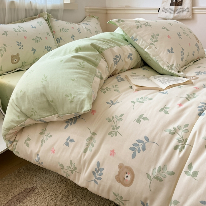 91家纺网 家纺一手货源 找家纺 涵宸家纺 2025新款全棉印花四件套 A叶中熊