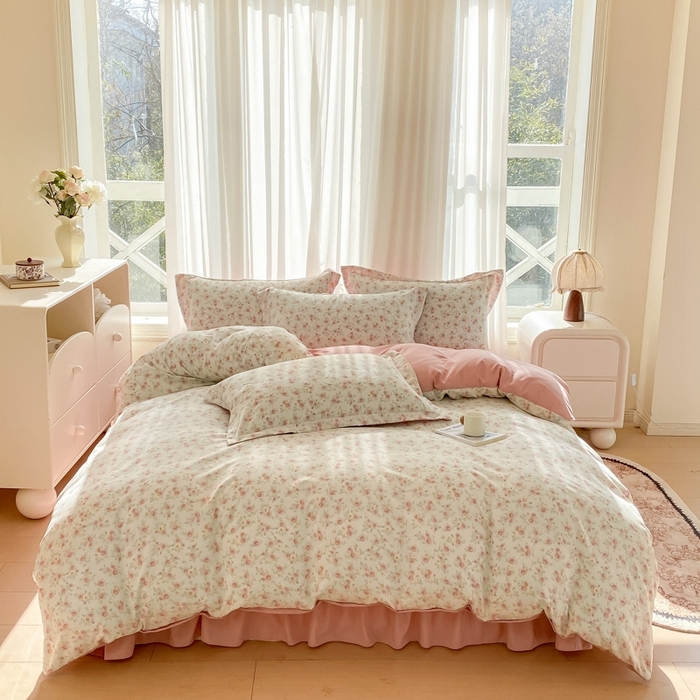 91家纺网 家纺一手货源 找家纺 尚美 2025新款小碎花针织棉床盖四件套 瑰丽多姿