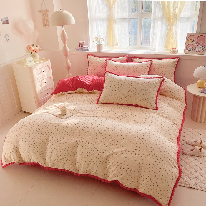 91家纺网 家纺一手货源 找家纺 千朵 2025新款棉加豆豆绒毛毛球边四件套 小幸运