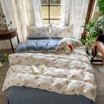 91家纺网 家纺一手货源 找家纺 晚爱家纺（原晚安家居） 2025新款A类双层纱有氧提花彩竺棉小竺棉四件套 花田梦