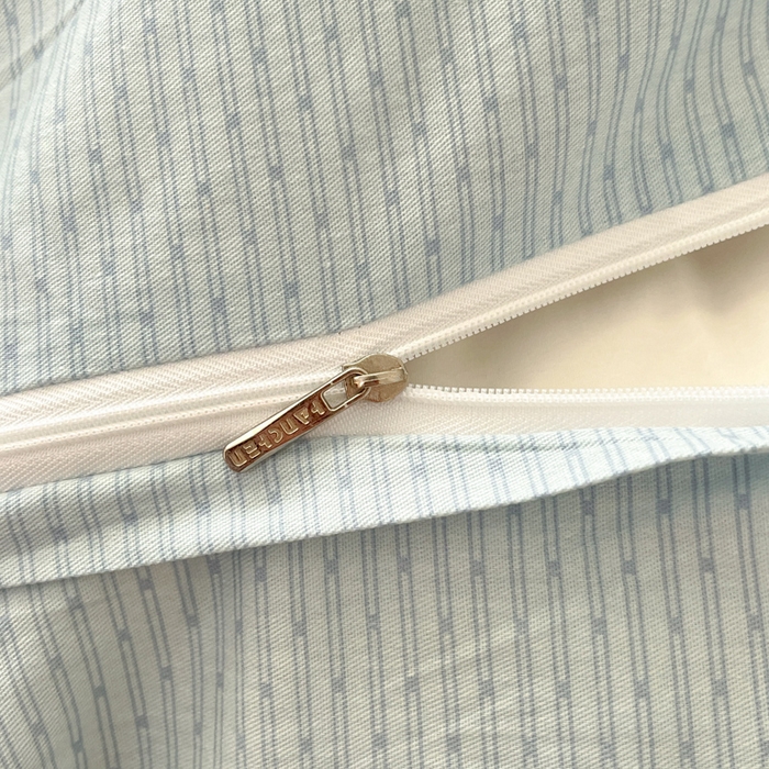 91家纺网 家纺一手货源 找家纺 涵宸家纺 2025新款全棉印花四件套 A萝莉熊