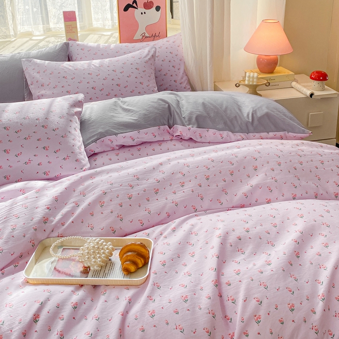 91家纺网 家纺一手货源 找家纺 2025新款高克重小碎花水洗棉四件套 郁金香