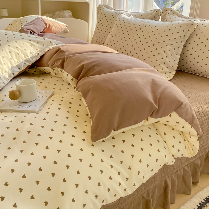 91家纺网 家纺一手货源 找家纺 尚美 2025新款小碎花针织棉床盖四件套 卡爱心