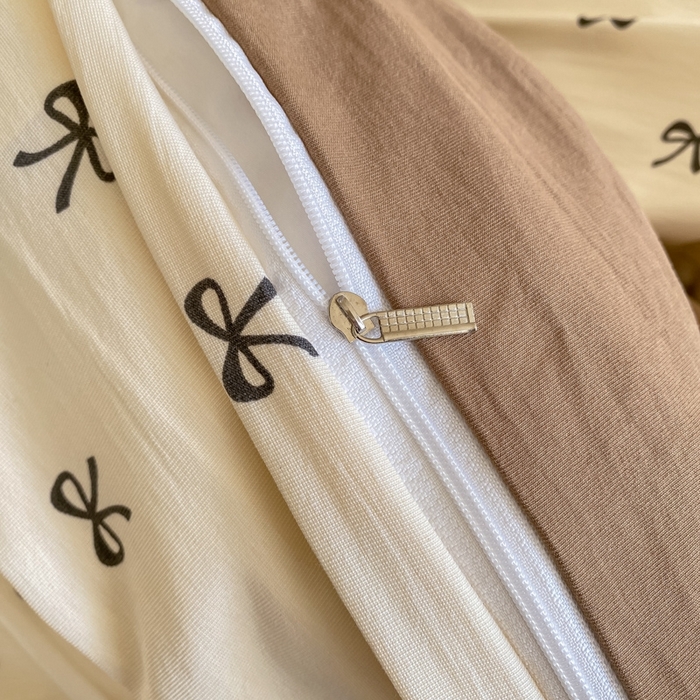 91家纺网 家纺一手货源 找家纺 尚美 2025新款小碎花针织棉床盖四件套 蝴蝶结