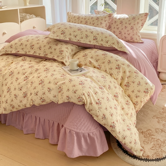 91家纺网 家纺一手货源 找家纺 尚美 2025新款小碎花针织棉床盖四件套 花絮