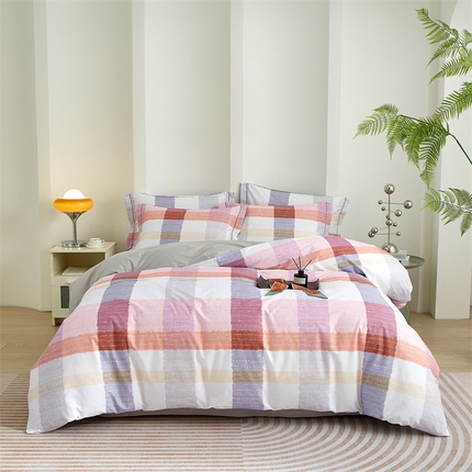 91家纺网 家纺一手货源 找家纺 （总）曼秀琳 2025新款铂金棉数码印花四件套(全棉133*76)