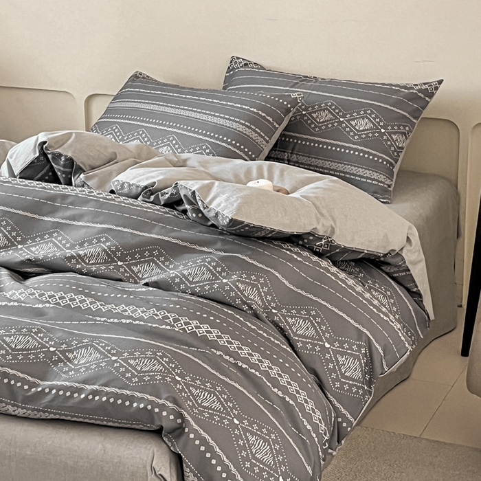 91家纺网 家纺一手货源 找家纺 涵宸家纺 2025新款全棉印花良品系列四件套 维诺-灰
