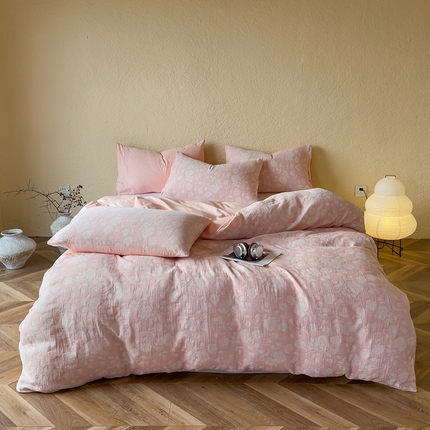 91家纺网 家纺一手货源 找家纺 琪格格2025款纯棉三层纱提花四件套（提供大量买家秀） 三层纱 莫奈花园-粉