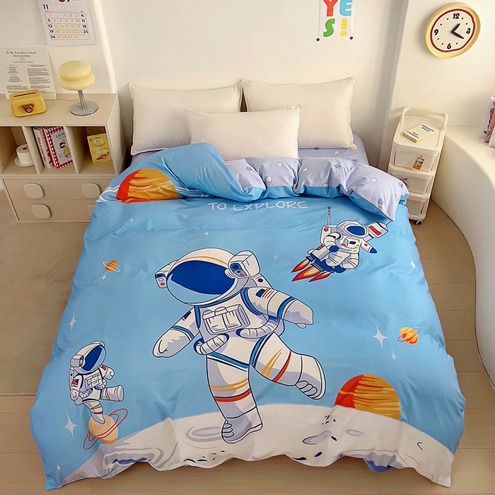 91家纺网 家纺一手货源 找家纺 浩诚 2025新款全棉大版卡通太空人宇航员小恐龙小汽车系列纯棉四件套-提供买家秀 太空遨游