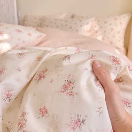 91家纺网 家纺一手货源 找家纺 DoDo 兜兜 【 可定制尺寸】2026新款全棉40支13372印花四件套 雨巷