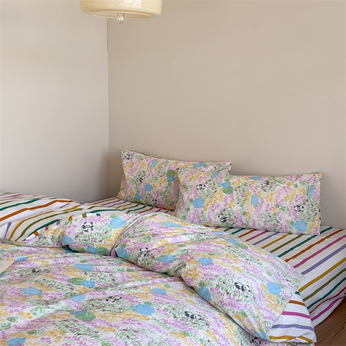 91家纺网 家纺一手货源 找家纺 窝米 2025新款全棉13370四件套 ins萌趣卡通风系列（花香熊猫、格汪梦） 花香熊猫