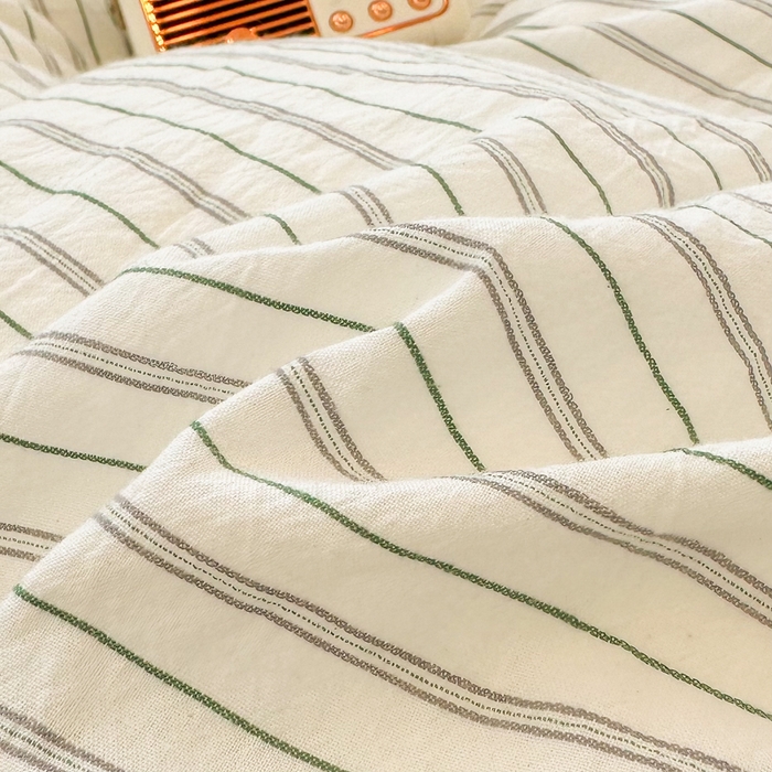 91家纺网 家纺一手货源 找家纺 （总）简宜家居（朝初家纺） 2025新款色织小提花三角针款四件套