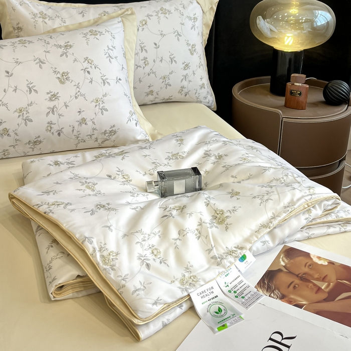 91家纺网 家纺一手货源 找家纺 慕晨 2025新款简奢款莱赛尔数码印夏被四件套 云芷