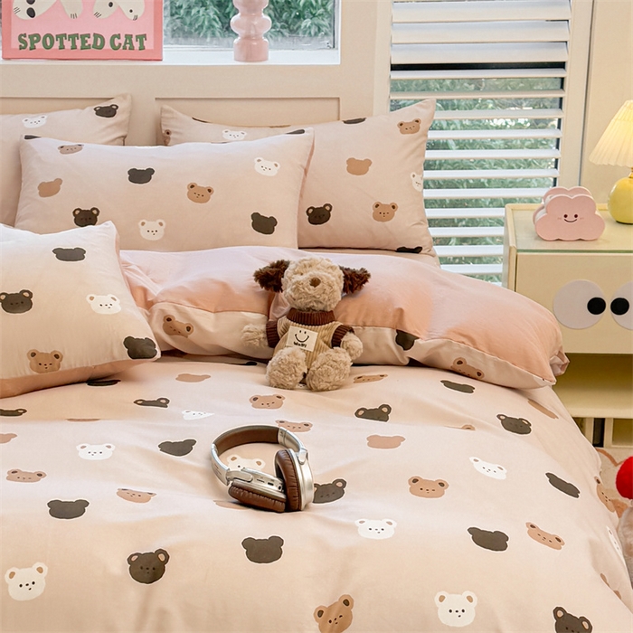 91家纺网 家纺一手货源 找家纺 雯豆2025春夏新款全棉纯棉被套三件套学生成人被罩 全棉被套-饼干熊