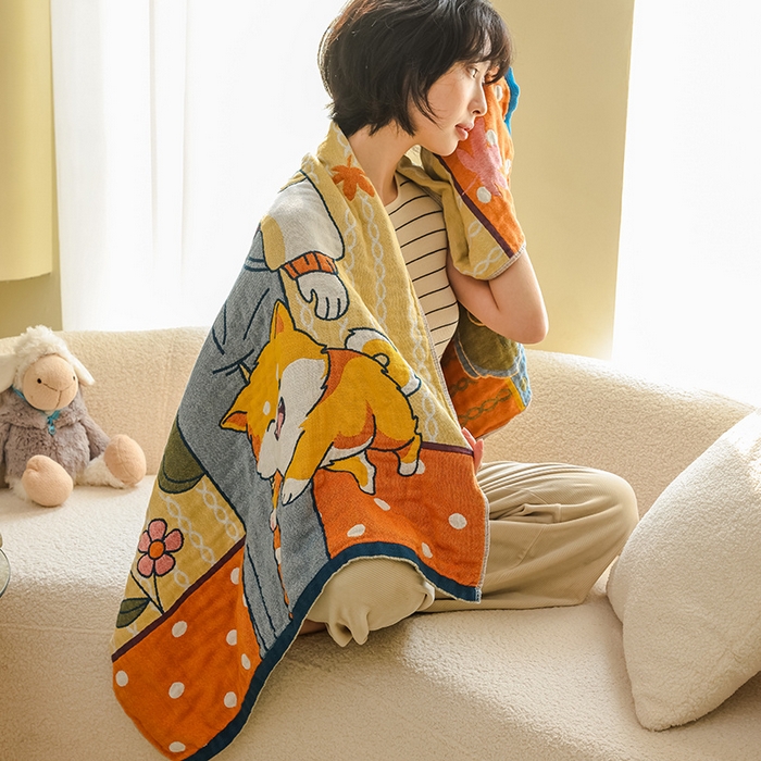 91家纺网 家纺一手货源 找家纺 雯雨家纺 2025新款亲肤可爱全棉A类纱布浴巾 幸运女孩