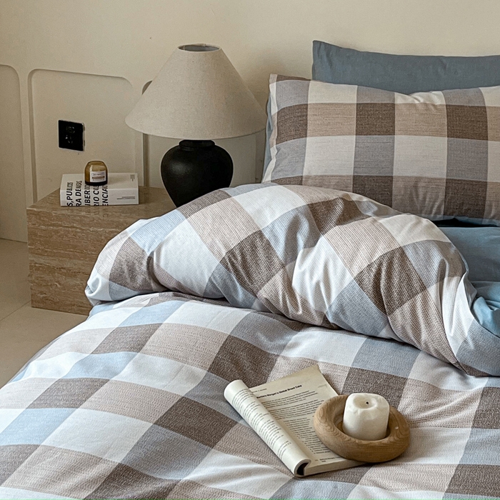 91家纺网 家纺一手货源 找家纺 涵宸家纺 2025新款全棉印花良品系列四件套 格律-兰