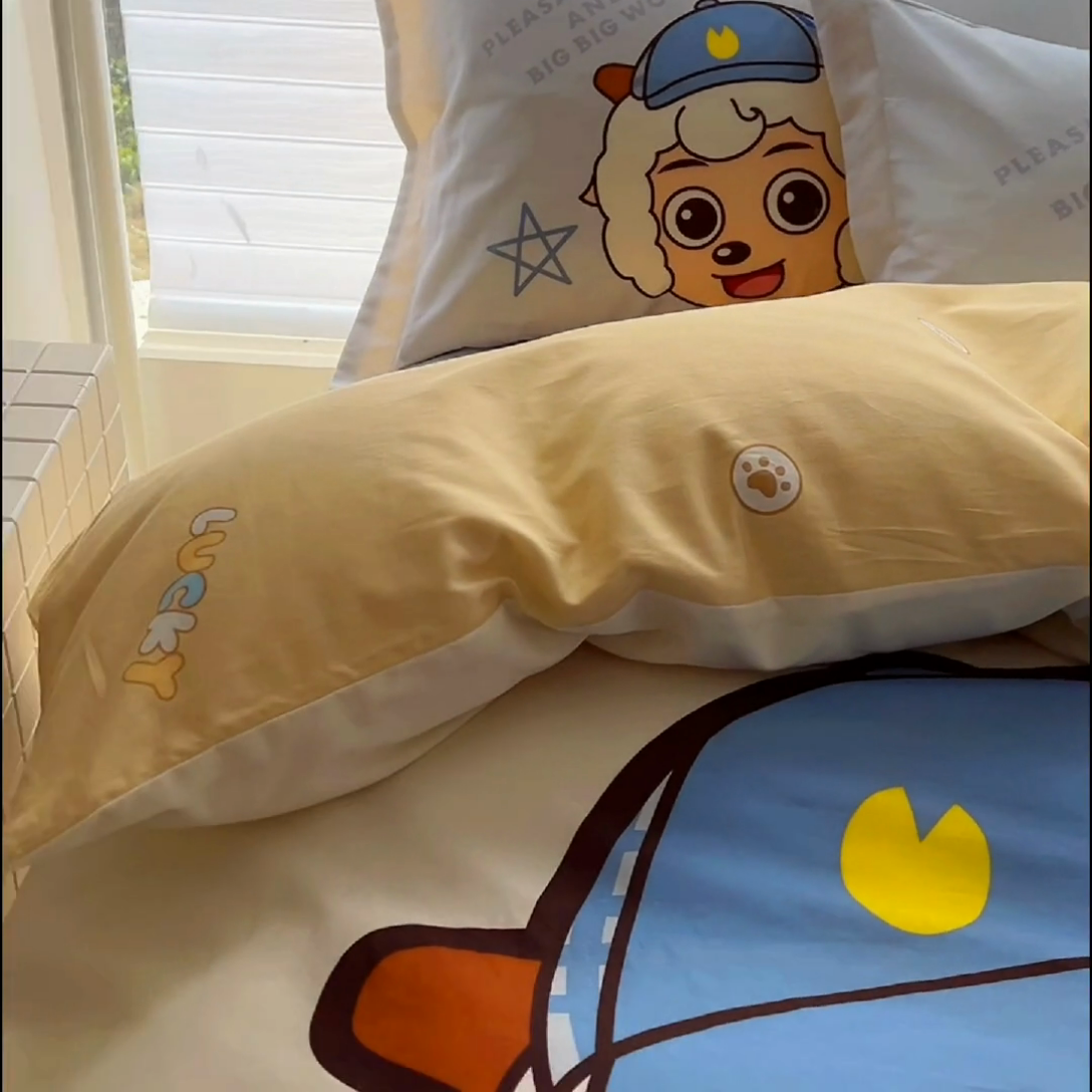 91家纺网 家纺一手货源 找家纺 浩诚 2025新款正版喜羊羊灰太狼全棉卡通大版印花四件套（全）-提供买家秀 羊羊乐