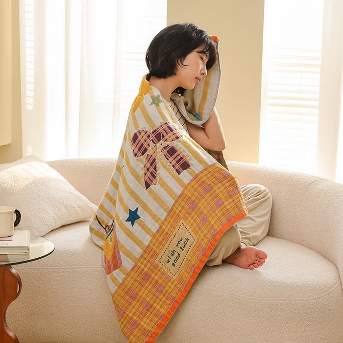 91家纺网 家纺一手货源 找家纺 雯雨家纺 2025新款亲肤可爱全棉A类纱布浴巾 蝴蝶结小狗