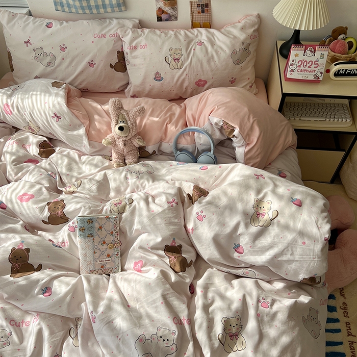 91家纺网 家纺一手货源 找家纺 原素 2025软绵绵的双拼印花水洗棉四件套 爱吃懒猫