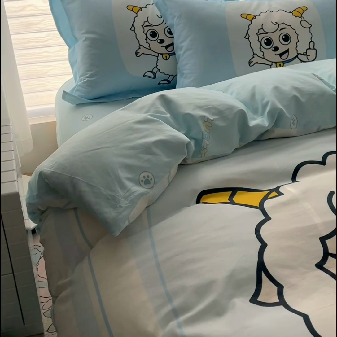 91家纺网 家纺一手货源 找家纺 浩诚 2025新款正版喜羊羊灰太狼全棉卡通大版印花四件套（全）-提供买家秀 羊先生