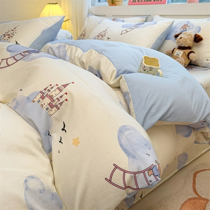 91家纺网 家纺一手货源 找家纺 雯豆2025春夏新款全棉纯棉被套三件套学生成人被罩 全棉被套-熊熊城堡