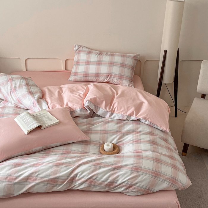 91家纺网 家纺一手货源 找家纺 涵宸家纺 2025新款全棉印花良品系列四件套 莫妮粉