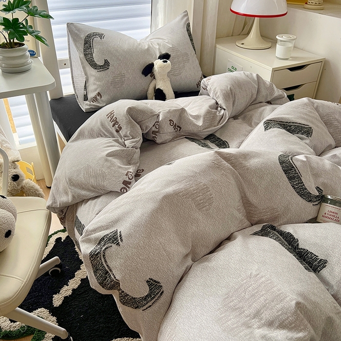 91家纺网 家纺一手货源 找家纺 阿曼达 2025新款印花水洗m学生床单人四件套 卡特