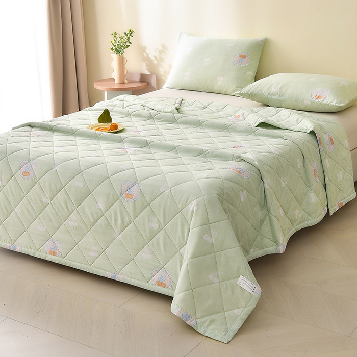 91家纺网 家纺一手货源 找家纺 培童   2025新款超声波亲肤绒夏被夏凉被直播爆款超声波夏被空调被礼品被 甜蜜樱桃