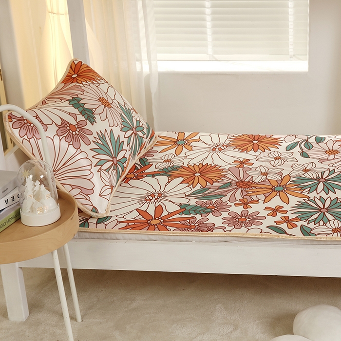 91家纺网 家纺一手货源 找家纺 （总）沁童儿童用品店 2025新款学生宿舍牛奶冰丝凉席两件套