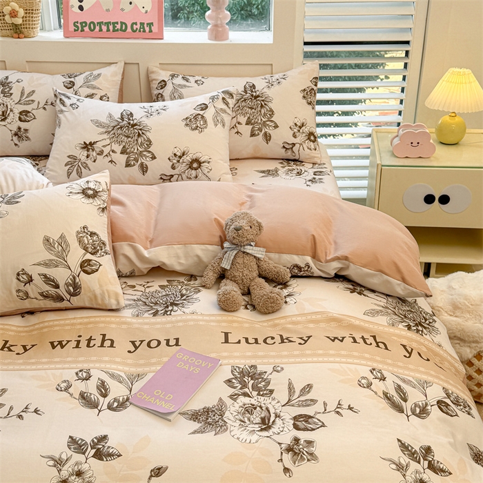 91家纺网 家纺一手货源 找家纺 雯豆2025春夏新款全棉纯棉被套三件套学生成人被罩 全棉被套-蔓秋