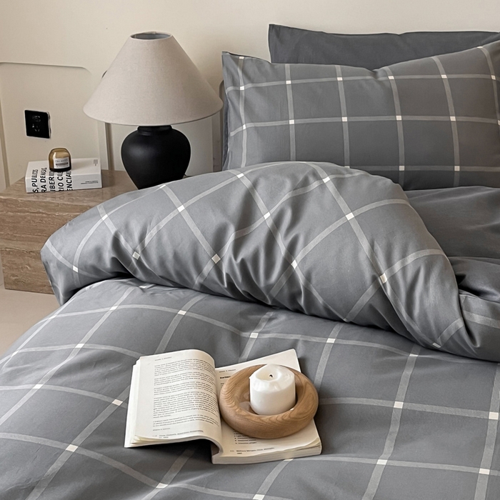 91家纺网 家纺一手货源 找家纺 涵宸家纺 2025新款全棉印花良品系列四件套 麦田-灰