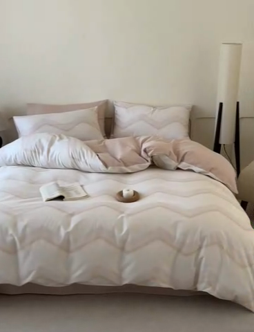 91家纺网 家纺一手货源 找家纺 涵宸家纺 2025新款全棉印花良品系列四件套 摩卡