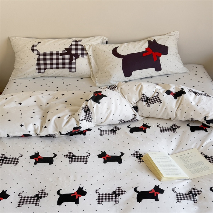 91家纺网 家纺一手货源 找家纺 （总）窝米 2025新款全棉13370四件套 ins萌趣卡通风系列（花香熊猫、格汪梦）