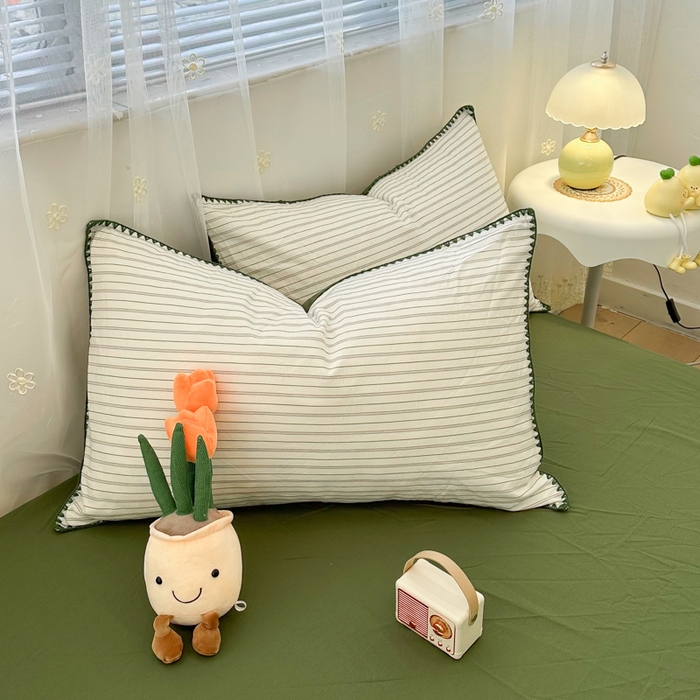 91家纺网 家纺一手货源 找家纺 简宜家居（朝初家纺） 2025新款色织小提花三角针款四件套 三角针绿灰条