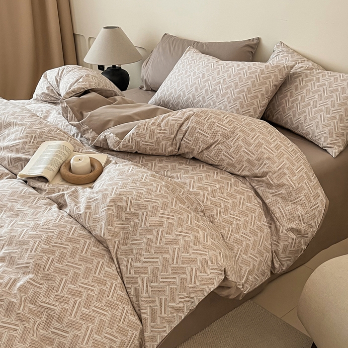 91家纺网 家纺一手货源 找家纺 涵宸家纺 2025新款全棉印花良品系列四件套 云沫