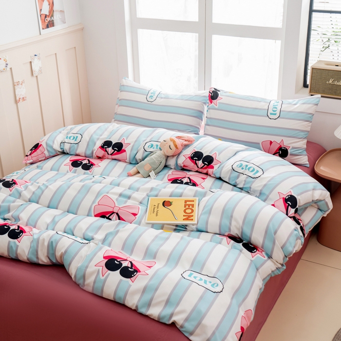 91家纺网 家纺一手货源 找家纺 乐居坊 2025新款亲肤舒适A类水洗云朵棉四件套-场景一 佛系少女