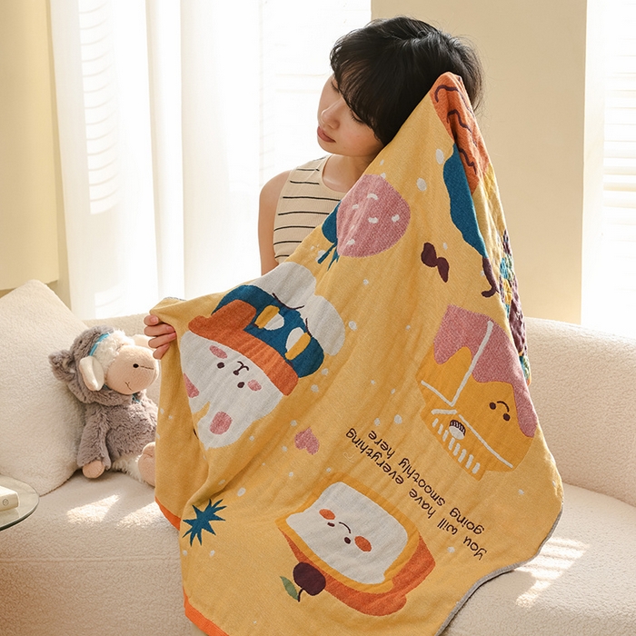 91家纺网 家纺一手货源 找家纺 雯雨家纺 2025新款亲肤可爱全棉A类纱布浴巾 草莓小狗