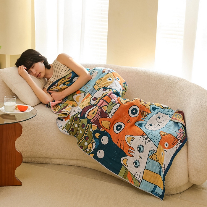 91家纺网 家纺一手货源 找家纺 雯雨家纺 2025新款亲肤可爱全棉A类纱布浴巾 排排猫