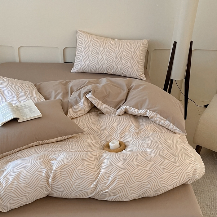 91家纺网 家纺一手货源 找家纺 涵宸家纺 2025新款全棉印花良品系列四件套 浅忆