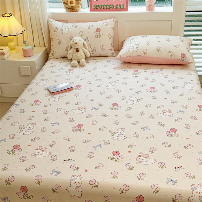 91家纺网 家纺一手货源 找家纺 雯豆2025春夏新款全棉床单三件套纯棉床罩小清新印花床单 全棉床单-小兔乖乖