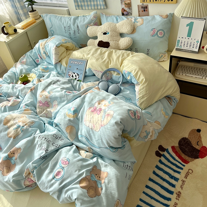 91家纺网 家纺一手货源 找家纺 原素 2025软绵绵的双拼印花水洗棉四件套 爱笑的猫咪