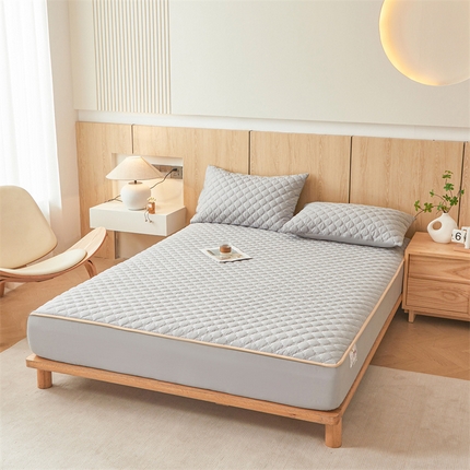 名优家纺 2025新款全棉夹棉床笠 幸运草-静谧灰