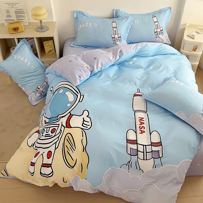91家纺网 家纺一手货源 找家纺 浩诚 2025新款全棉大版卡通太空人宇航员小恐龙小汽车系列纯棉四件套-提供买家秀 神州之行