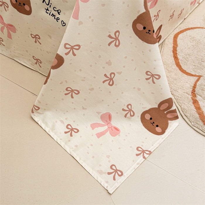 91家纺网 家纺一手货源 找家纺 雯豆2025春夏新款全棉床单三件套纯棉床罩小清新印花床单 全棉床单-精灵兔