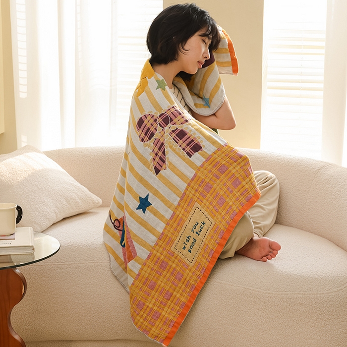 91家纺网 家纺一手货源 找家纺 雯雨家纺 2025新款亲肤可爱全棉A类纱布浴巾 蝴蝶结小狗