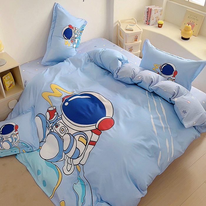 91家纺网 家纺一手货源 找家纺 浩诚 2025新款全棉大版卡通太空人宇航员小恐龙小汽车系列纯棉四件套-提供买家秀 奇妙之旅