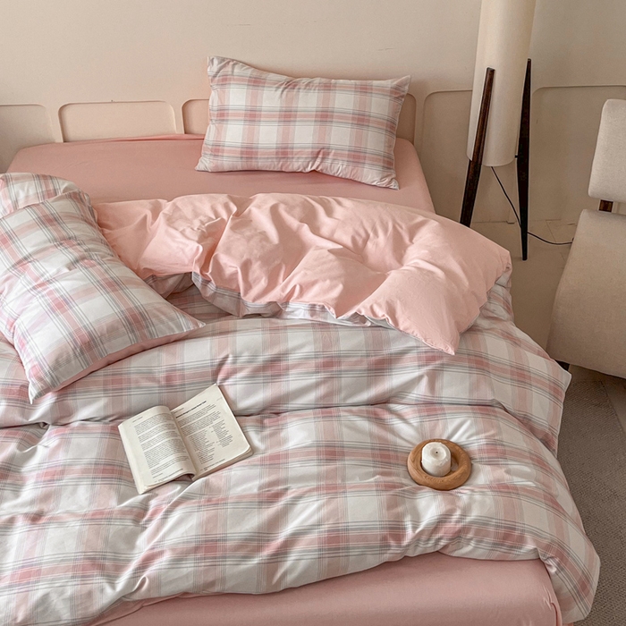 91家纺网 家纺一手货源 找家纺 涵宸家纺 2025新款全棉印花良品系列四件套 莫妮粉