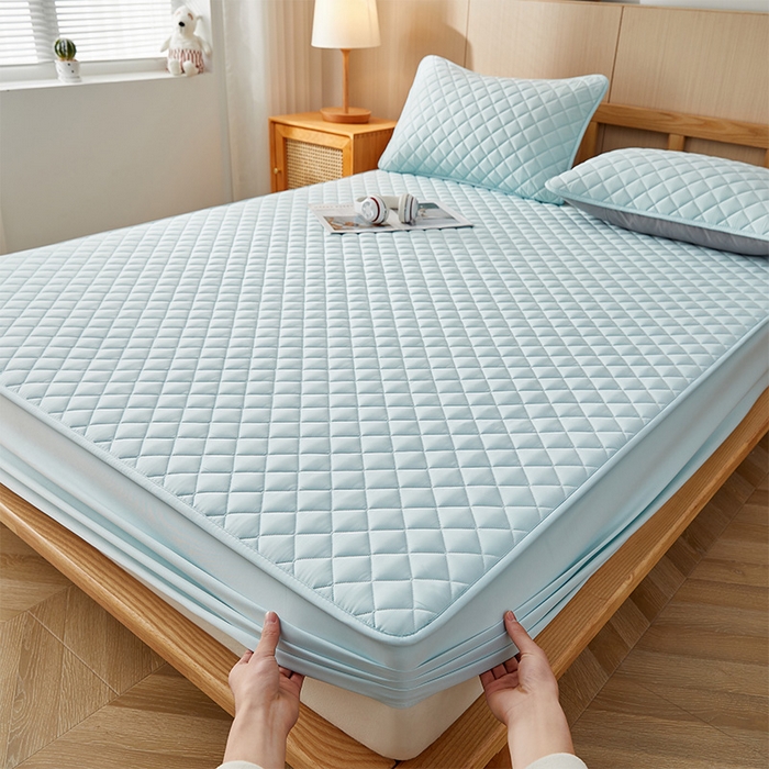 91家纺网 家纺一手货源 找家纺 布卢姆床垫 2025新款A类水洗棉大豆夹棉床笠 菱形格-浅天蓝